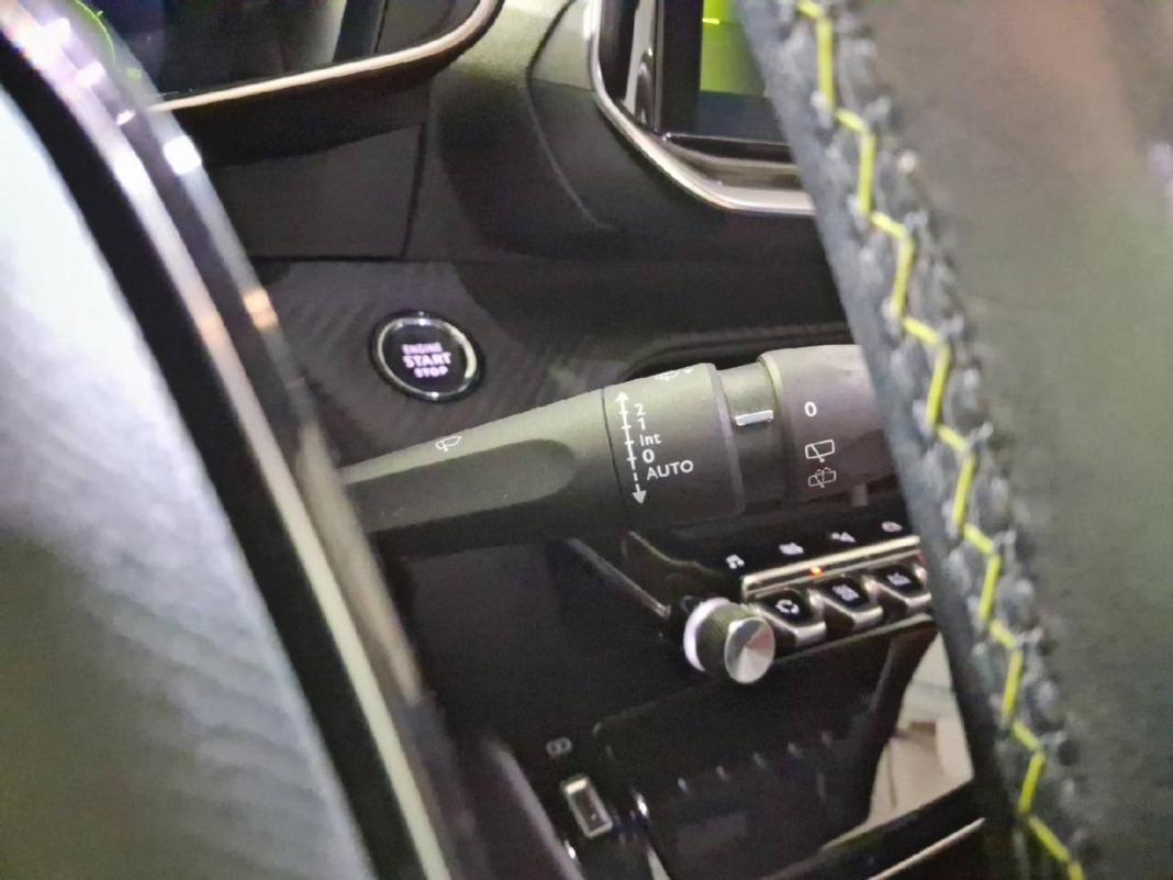 Peugeot 208 PureTech 73kW (100CV) GT