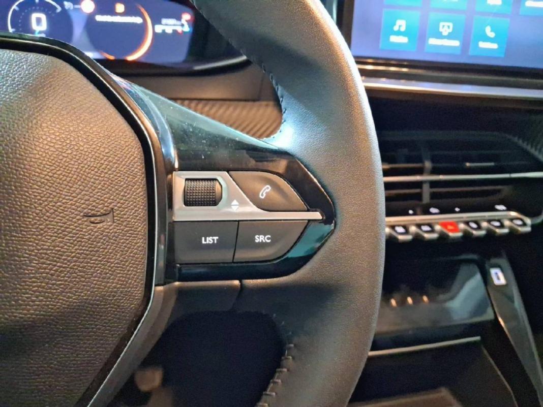 Peugeot 208 Allure Gasolina 100 S&S 6 Vel. MAN