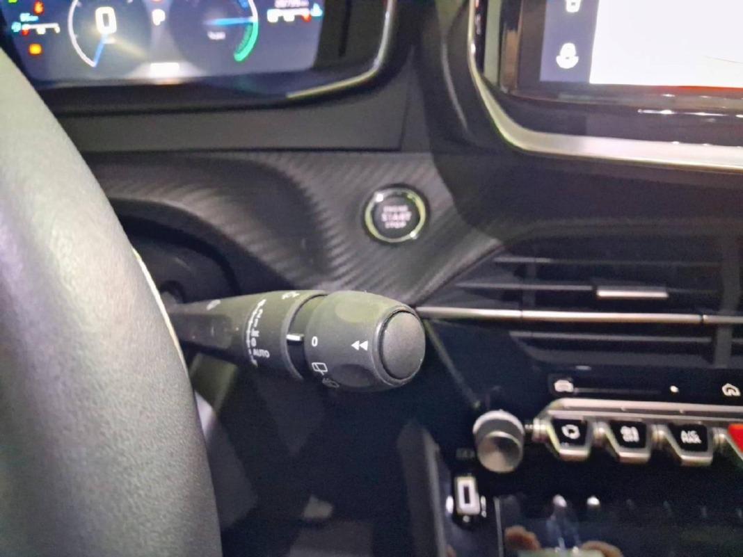 Peugeot 2008 N2008 Allure Hybrid 145 eDCS6