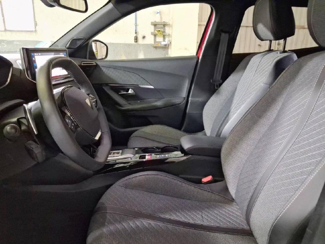 Peugeot 2008 N2008 Allure Hybrid 145 eDCS6