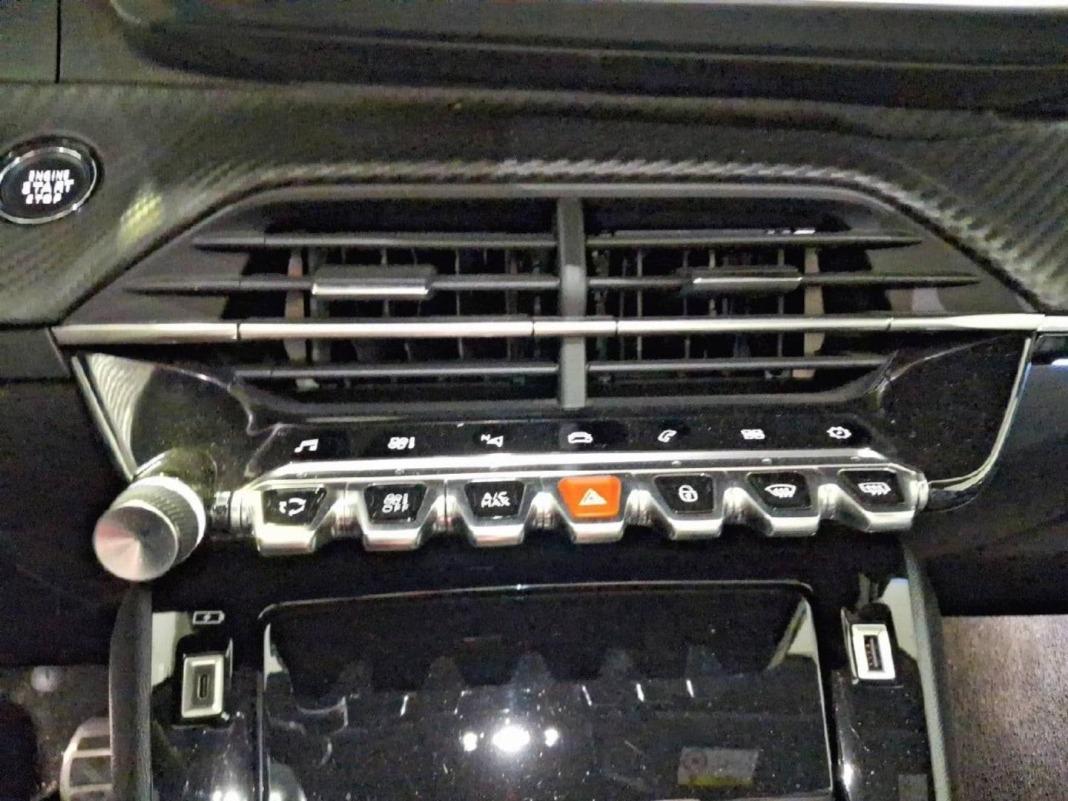 Peugeot 208 BlueHDi 73kW (100CV) GT