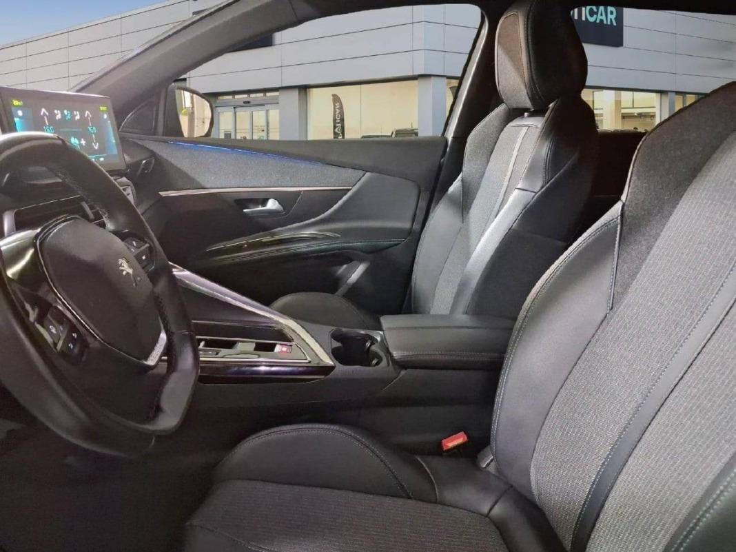 Peugeot 3008 Hybrid 225 e-EAT8 Allure Pack
