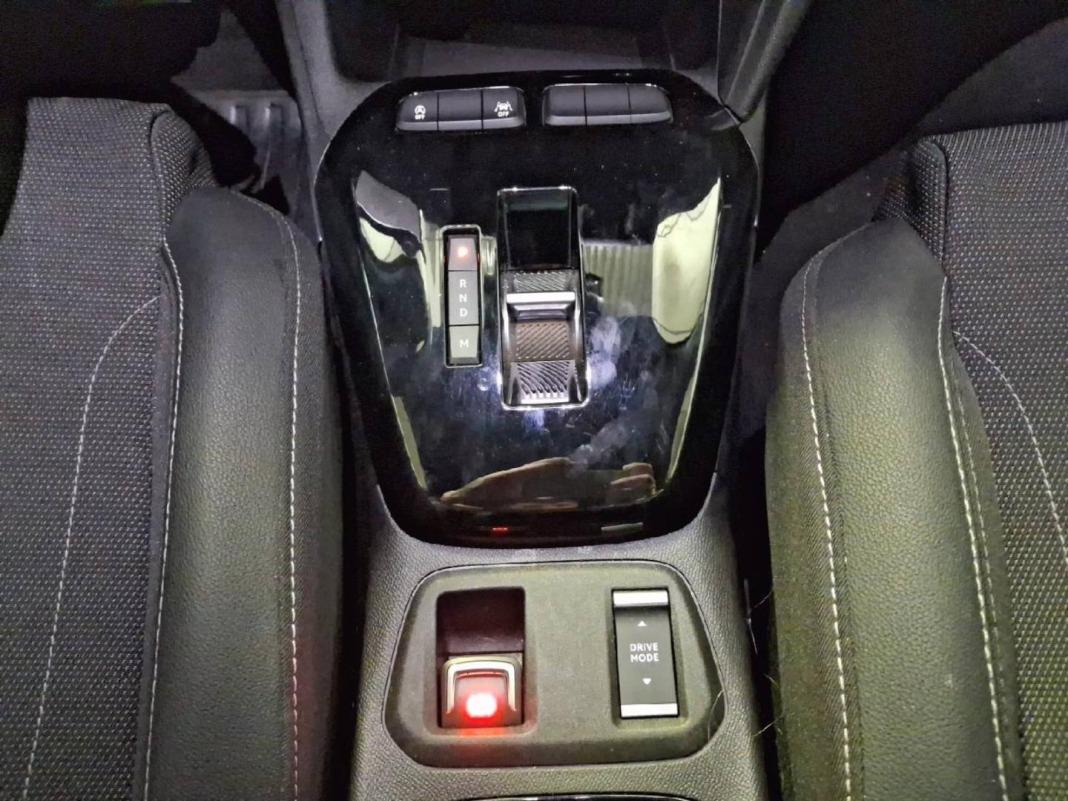 Opel Corsa 1.2T XHLHybrid 81kW GS eDCT