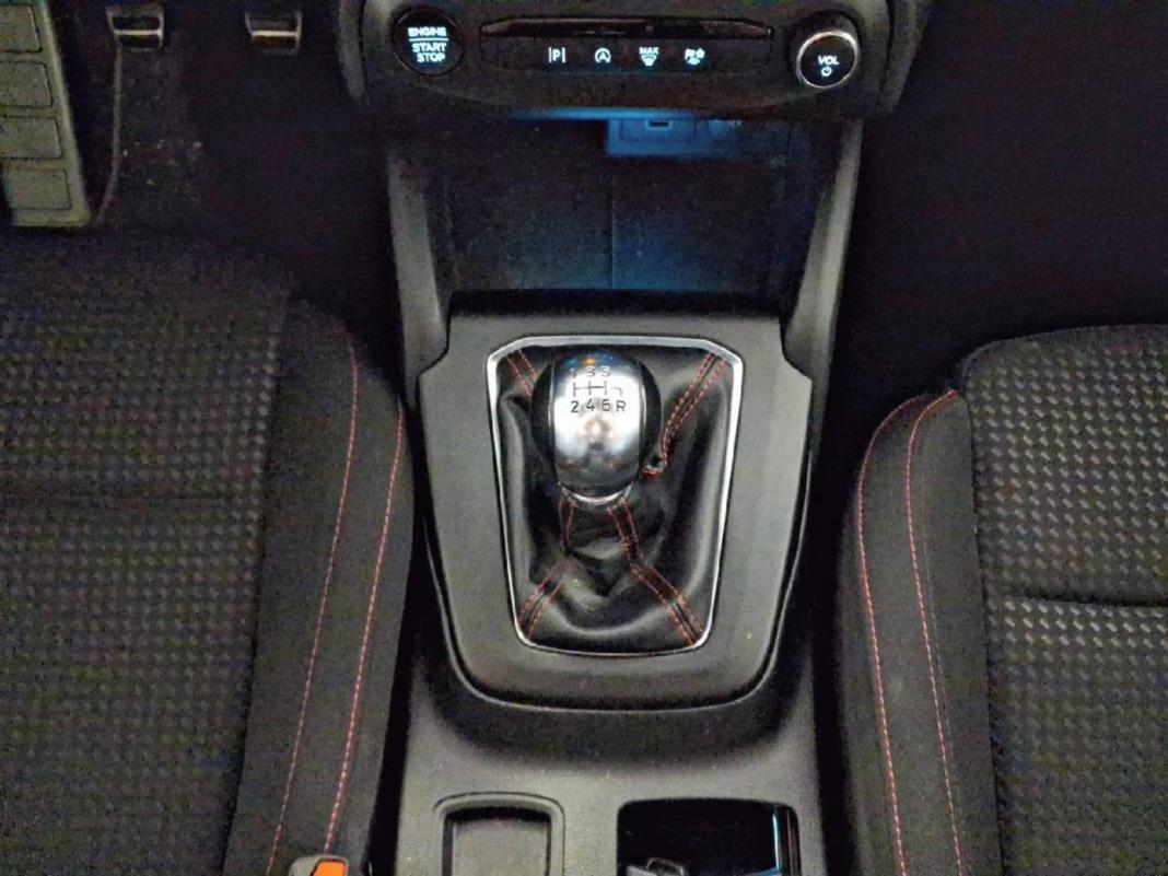 Ford Focus ST-Line 1.0T EcoBoost mHEV 92kW (125CV)