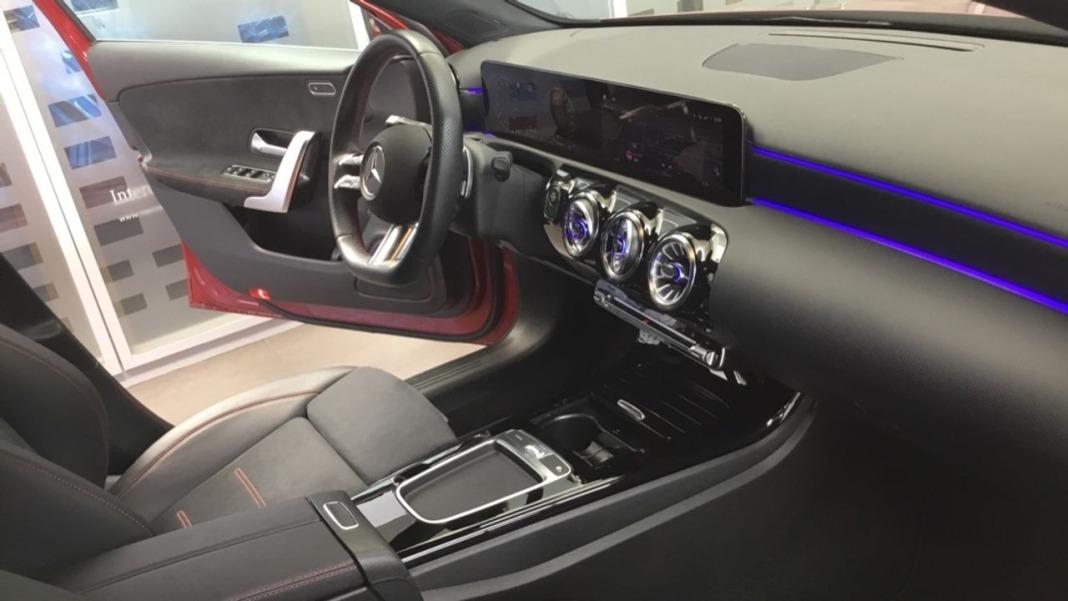 Mercedes Clase A 250 e compacto