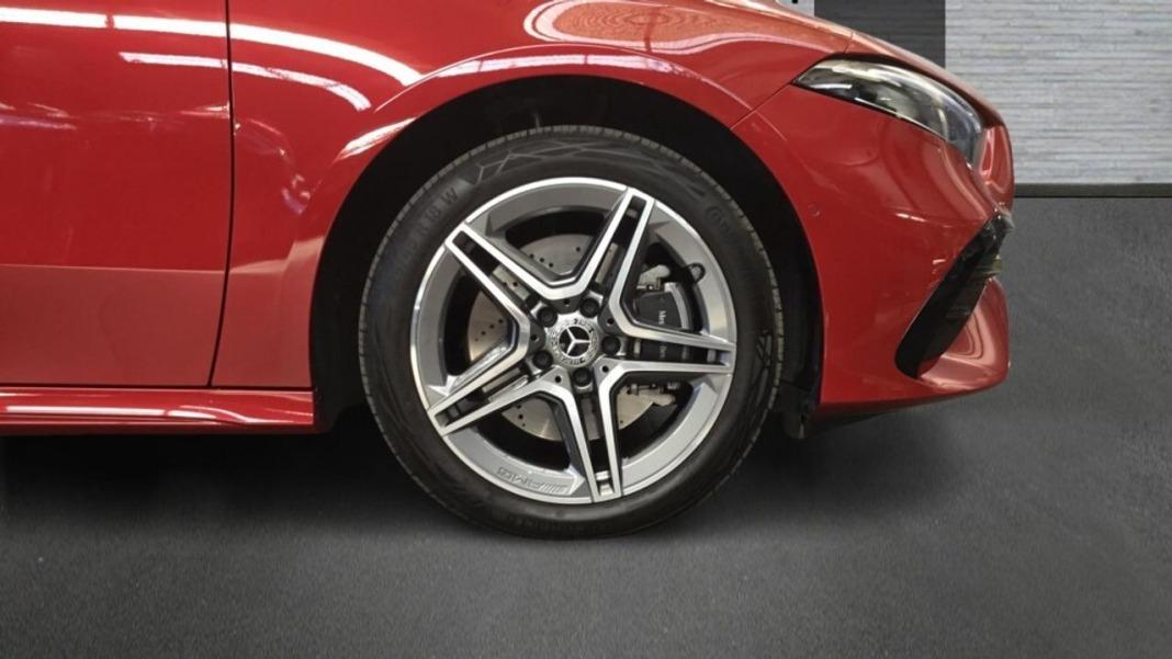 Mercedes Clase A 250 e compacto