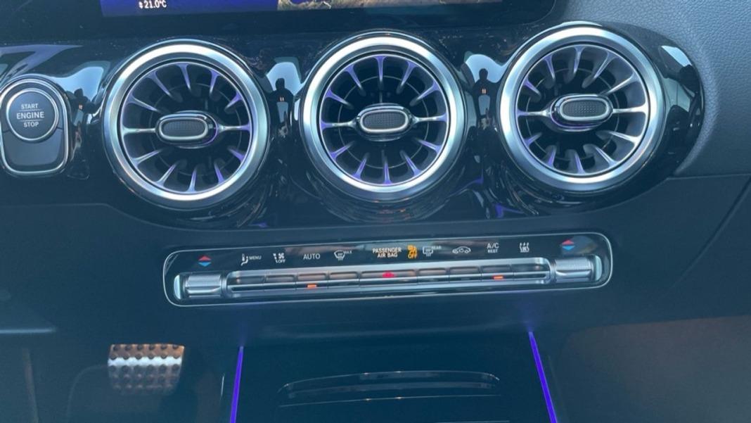 Mercedes Gla GLA 250 e con tecnología híbrida EQ