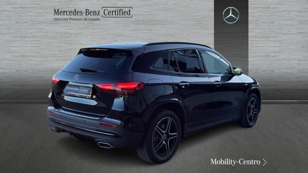 Mercedes Gla GLA 250 e con tecnología híbrida EQ