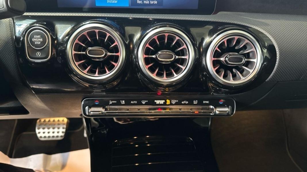 Mercedes Clase A 200 d compacto