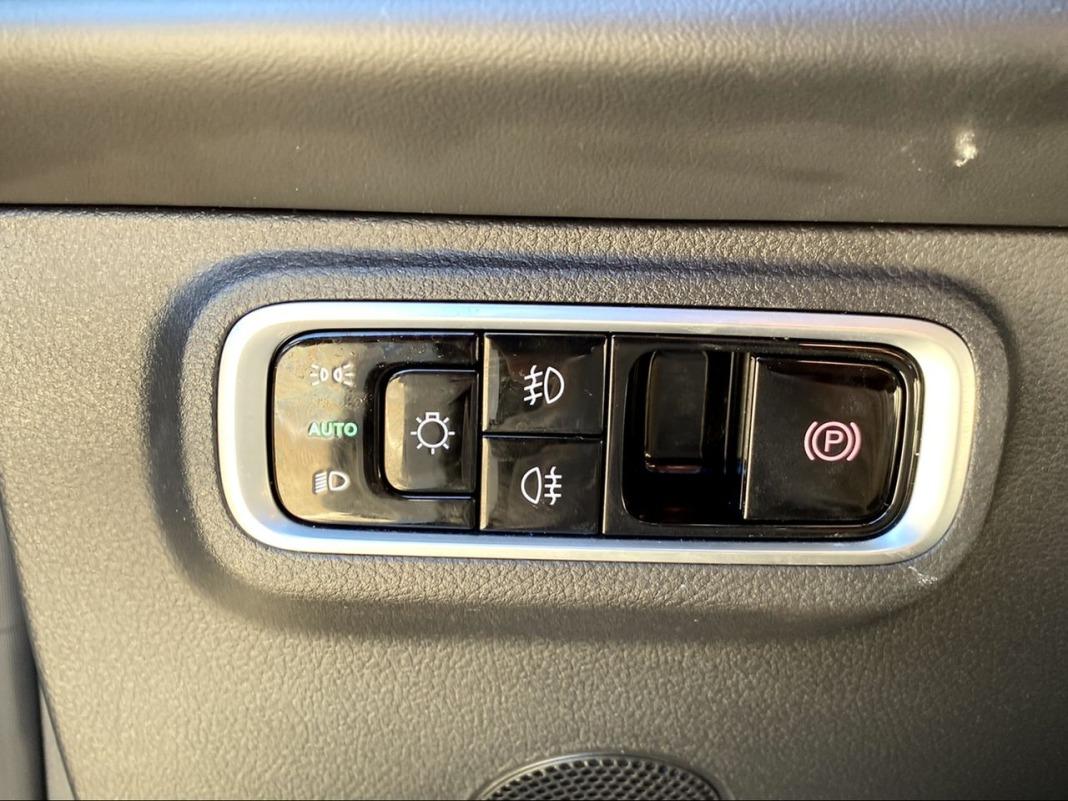 Omoda 5 MY25 - Premium 1.6 TGDI 108kW (145cv)