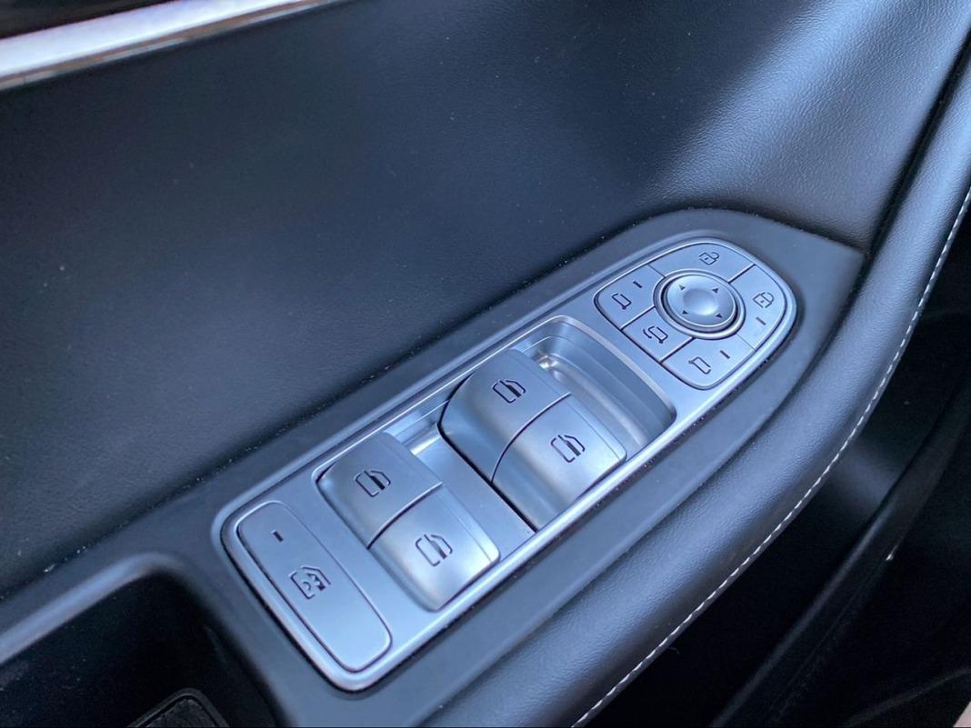 Omoda 5 MY25 - Premium 1.6 TGDI 108kW (145cv)