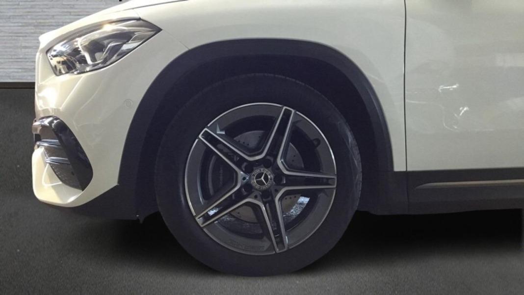 Mercedes Gla GLA 200 D