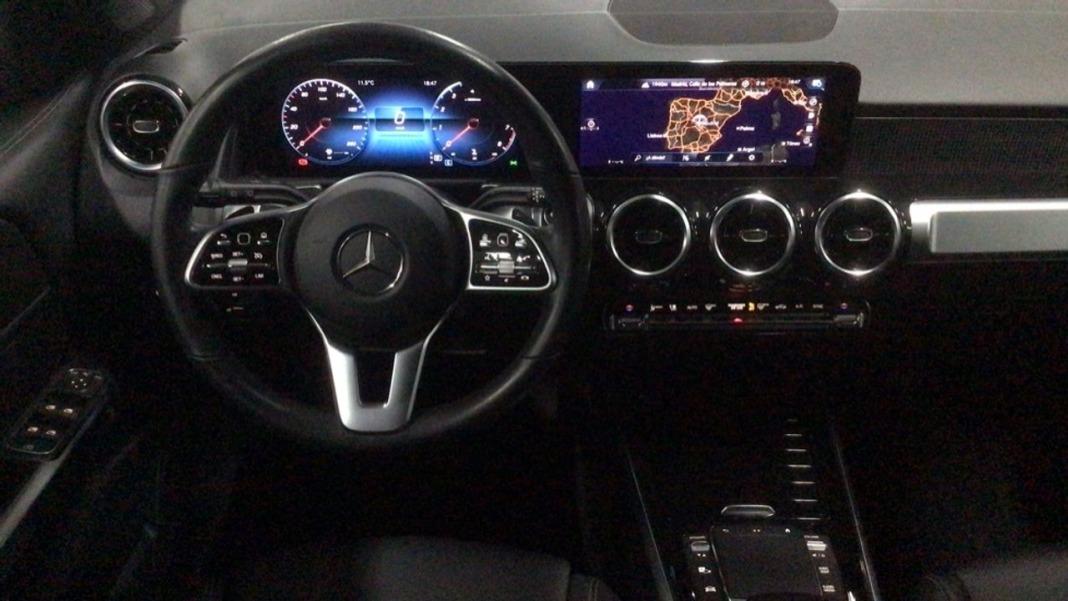 Mercedes Glb GLB 180