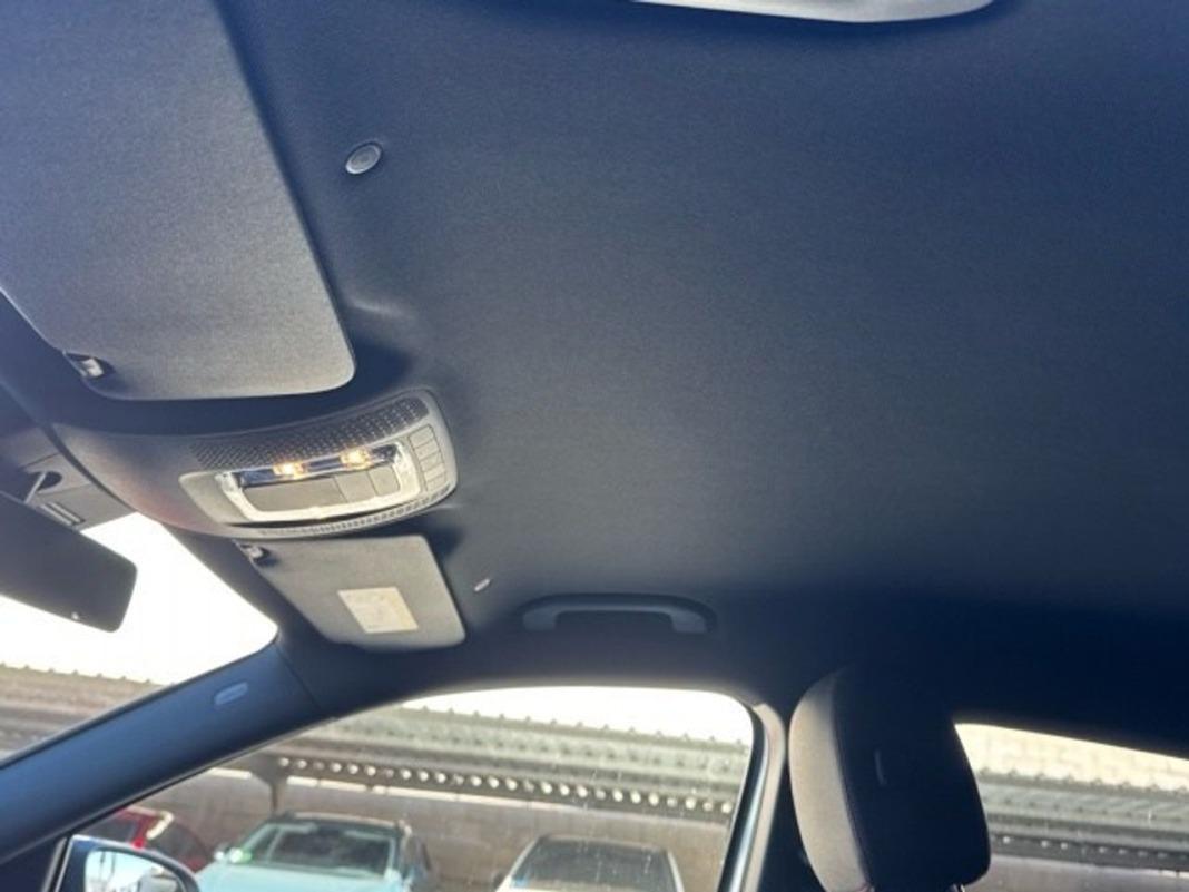 Mercedes Gla GLA 250 e con tecnología híbrida EQ