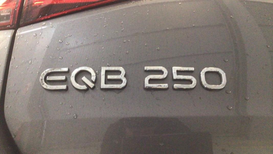 Mercedes Eqb EQB 250