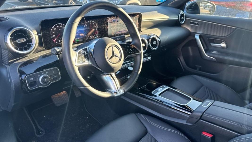Mercedes Clase A A 250 e con tecnología híbrida EQ