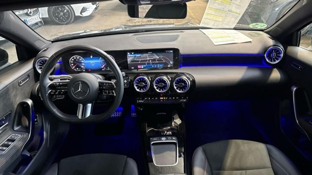 Mercedes Clase A A 180 d Sedán