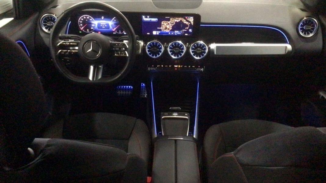 Mercedes Glb GLB 200 d 4MATIC