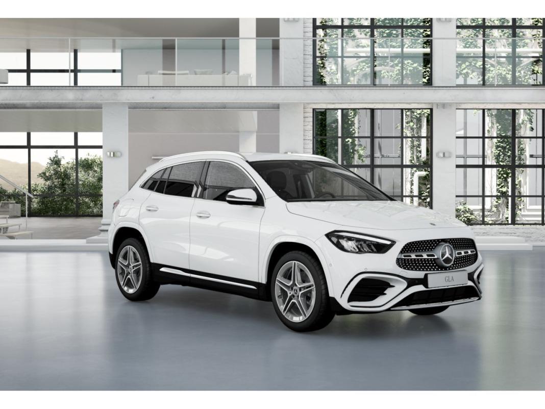 Mercedes Gla 250 e con tecnologia hibrida eq