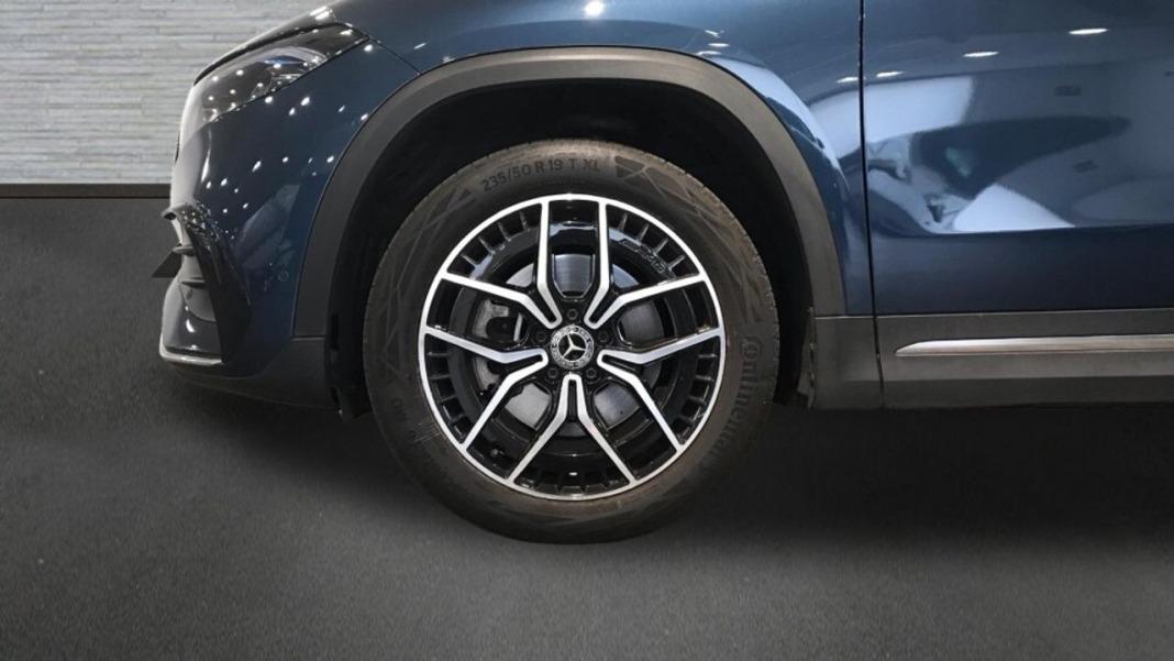 Mercedes Eqa EQA 300 4MATIC