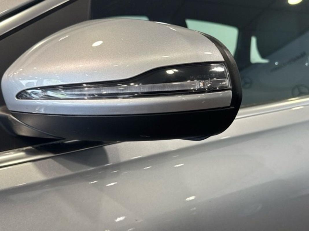 Mercedes Clase B 250 e con tecnologia hibrida eq