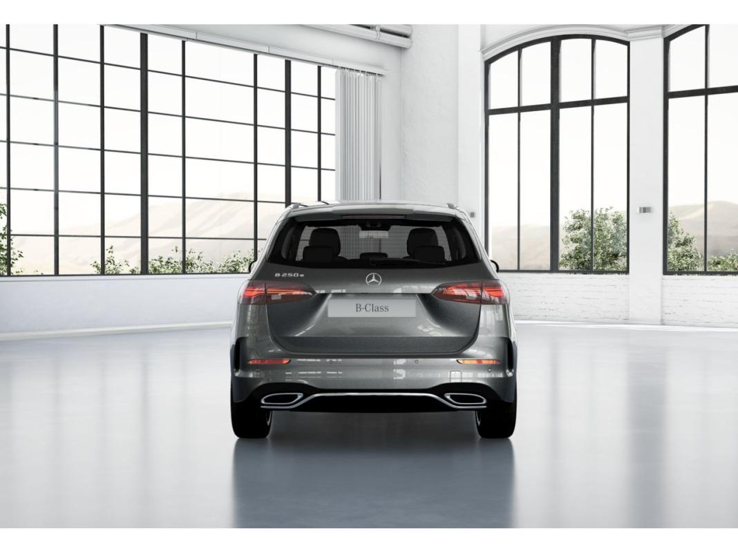 Mercedes Clase B 250 e con tecnologia hibrida eq