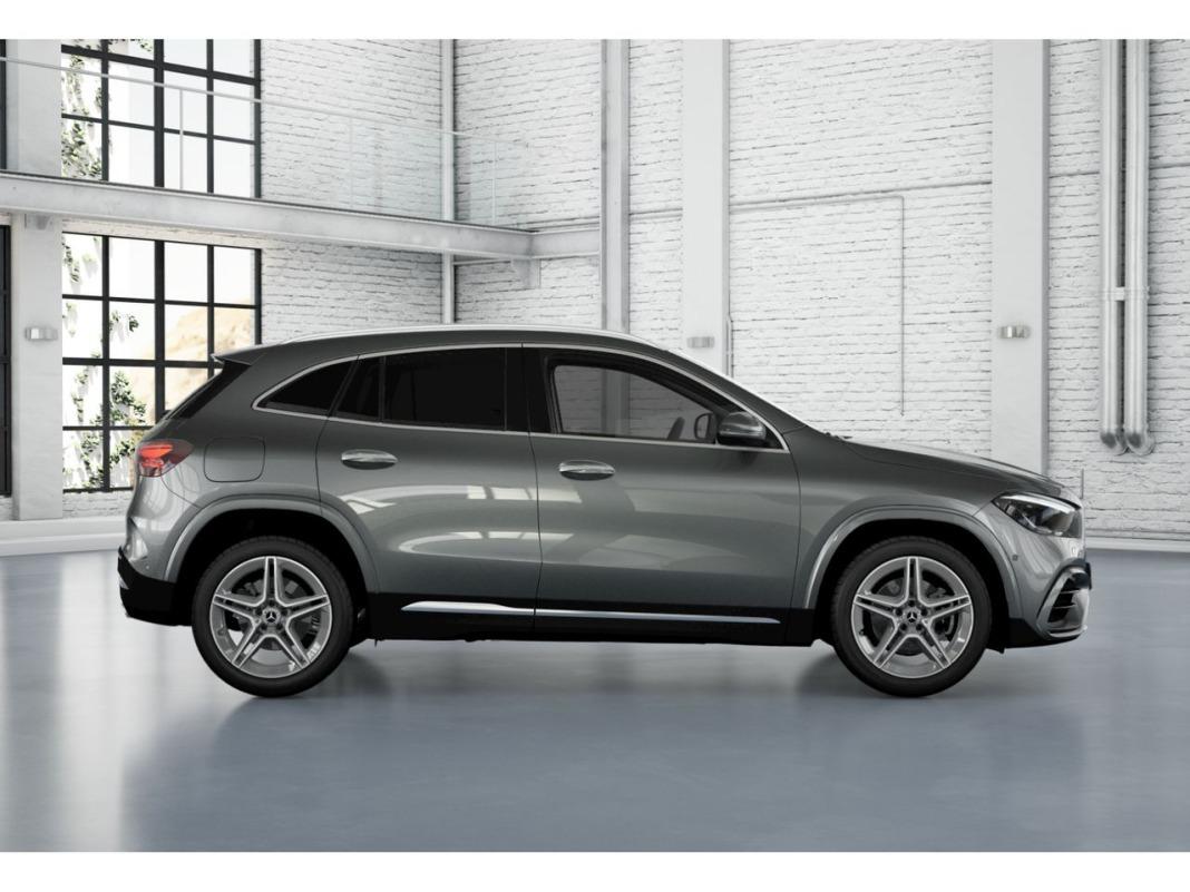 Mercedes Gla 250 e con tecnologia hibrida eq