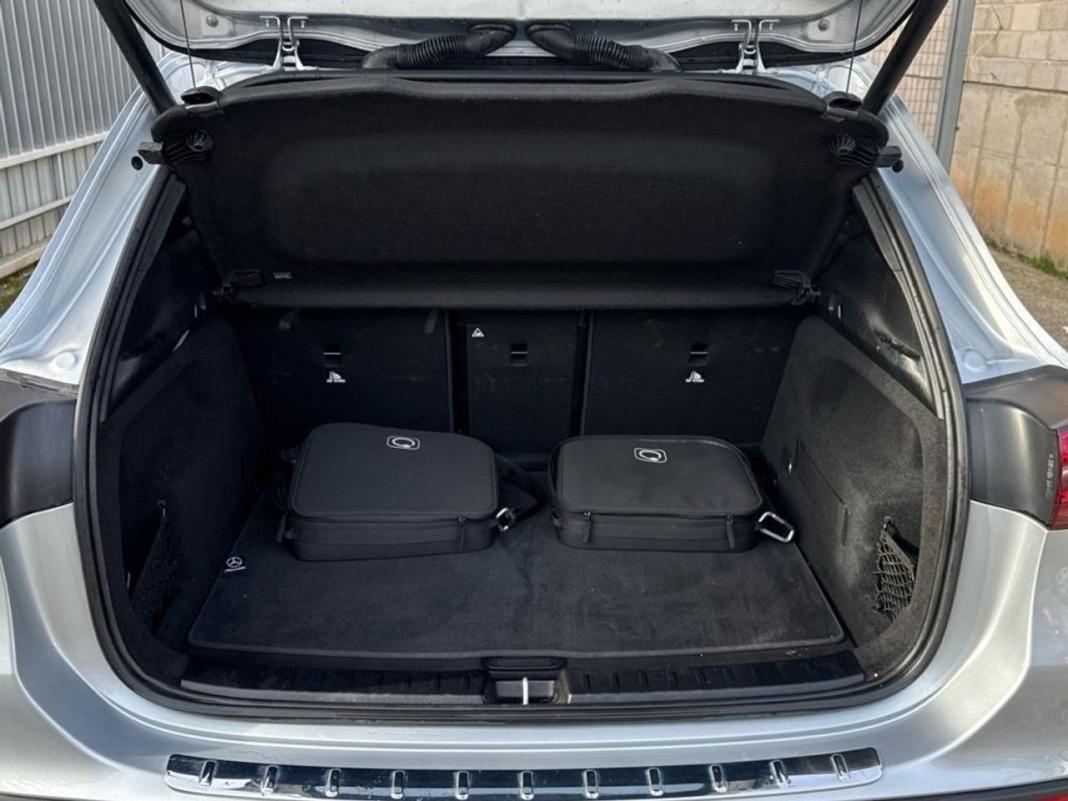 Mercedes Gla GLA 250 e con tecnología híbrida EQ