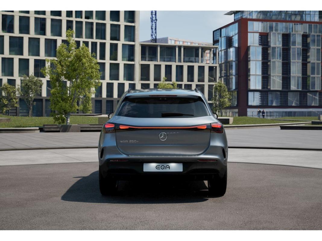 Mercedes Eqa 250+ amg night edition