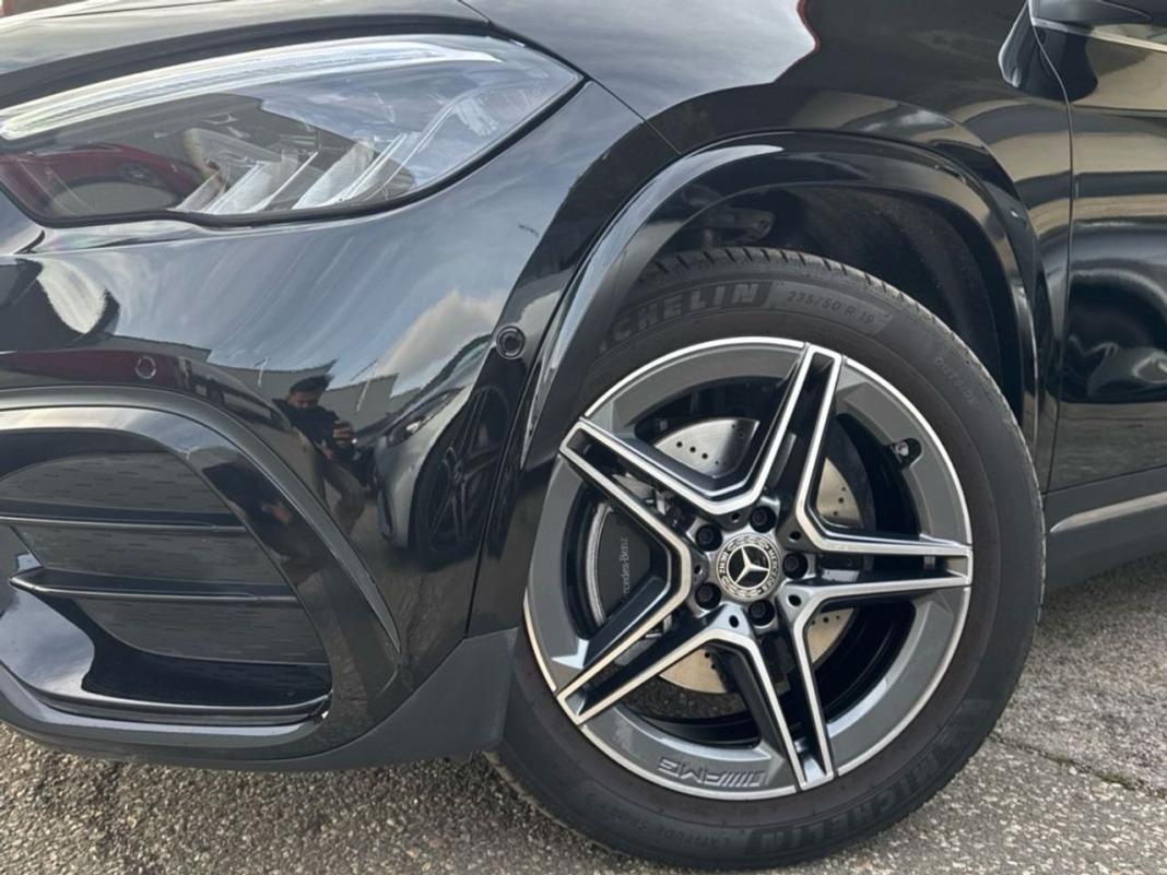 Mercedes Gla GLA 250 e con tecnología híbrida EQ