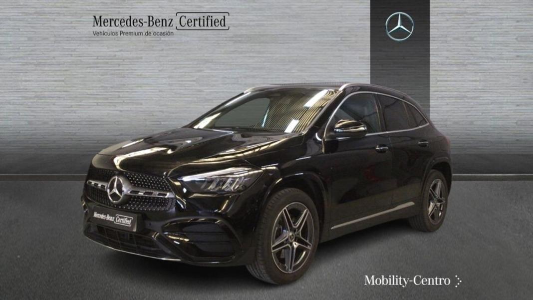 Mercedes Gla 250 e con tecnologia hibrida eq