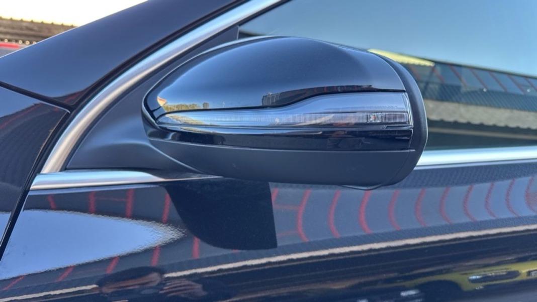 Mercedes Gla 250 e con tecnologia hibrida eq