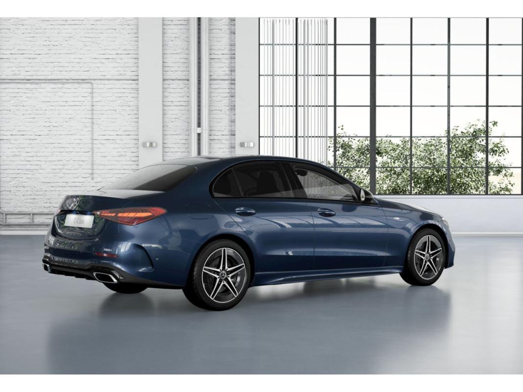 Mercedes Clase C 300 e con tecnologia hibrida eq