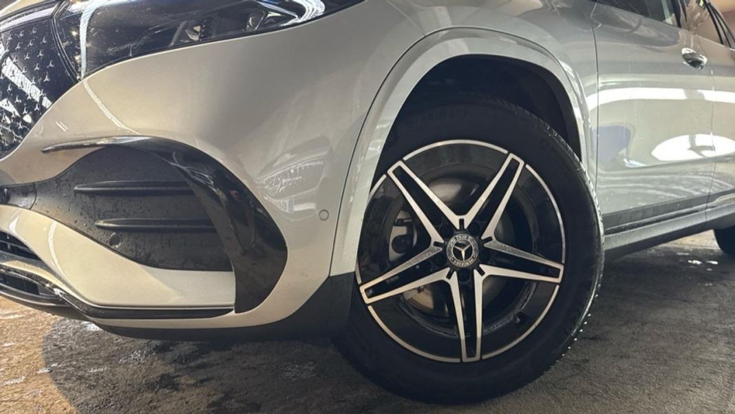 Mercedes Eqa 250+ amg night edition