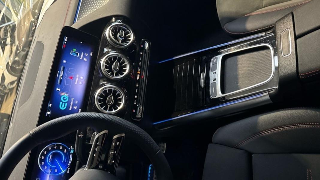 Mercedes Eqa 250+ amg night edition