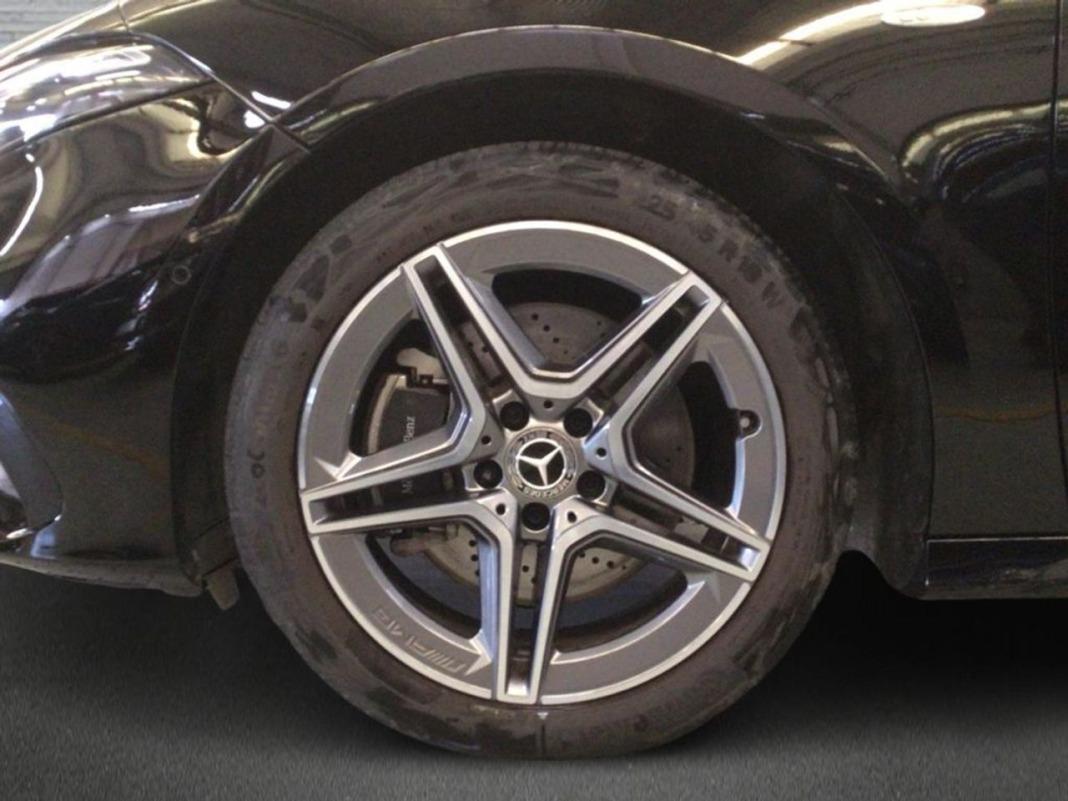 Mercedes Clase A A 250 e con tecnología híbrida EQ