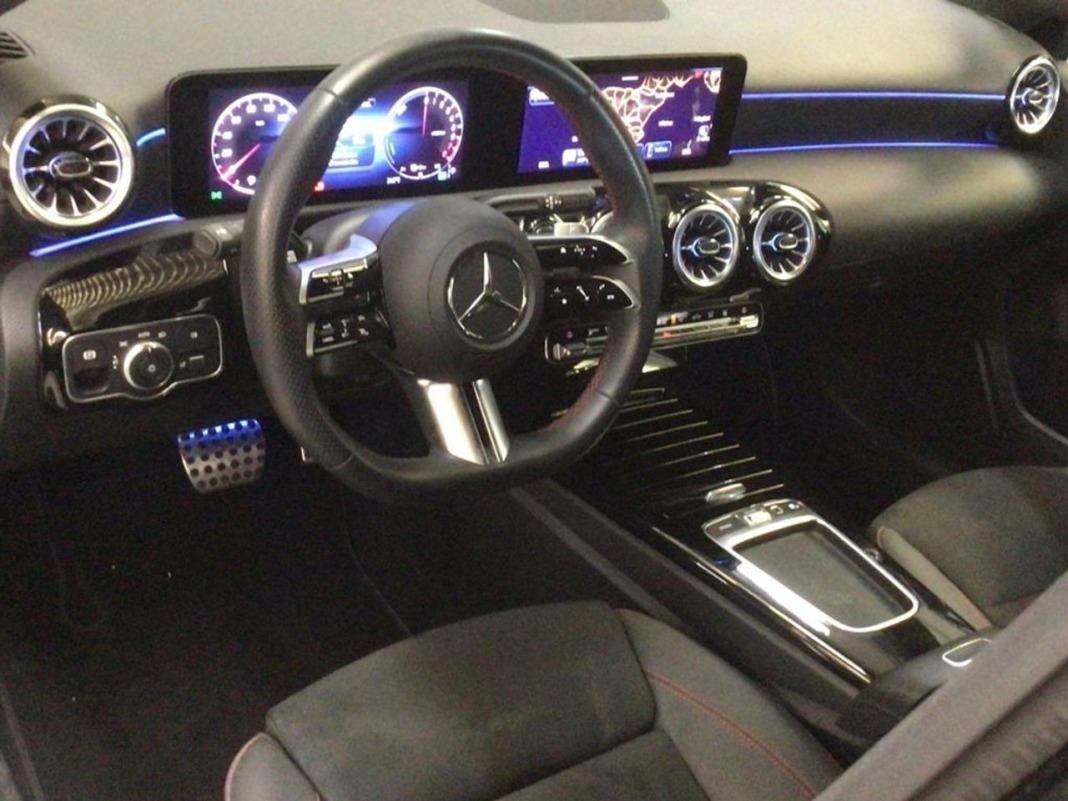 Mercedes Clase A A 250 e con tecnología híbrida EQ
