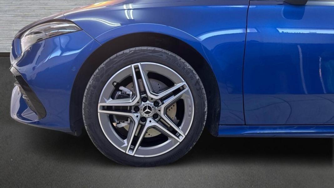 Mercedes Clase A A 250 e con tecnología híbrida EQ