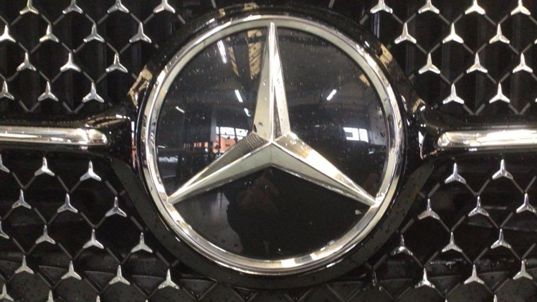 Mercedes Clase E E 300 de con tecnología hibrida EQ