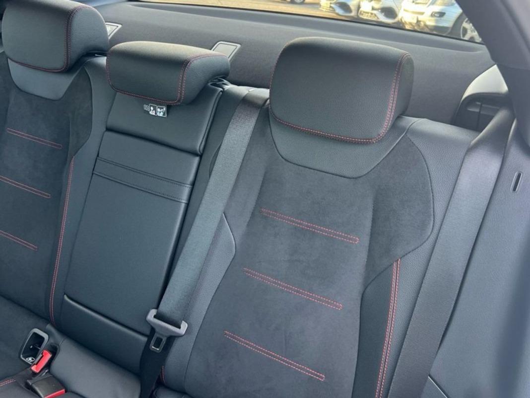 Mercedes Clase A A 250 e con tecnología híbrida EQ