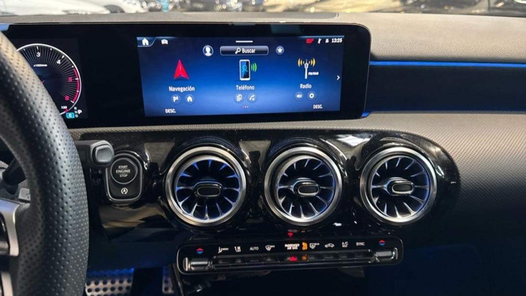 Mercedes Clase A A 180 d Sedán