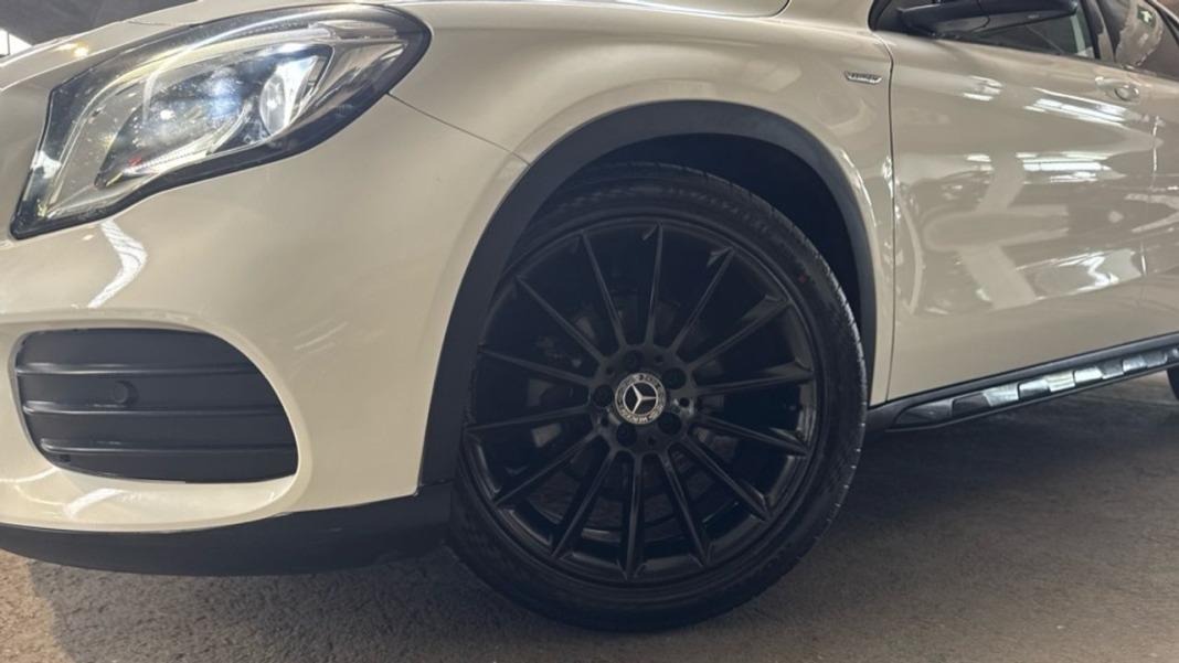 Mercedes Gla GLA 180