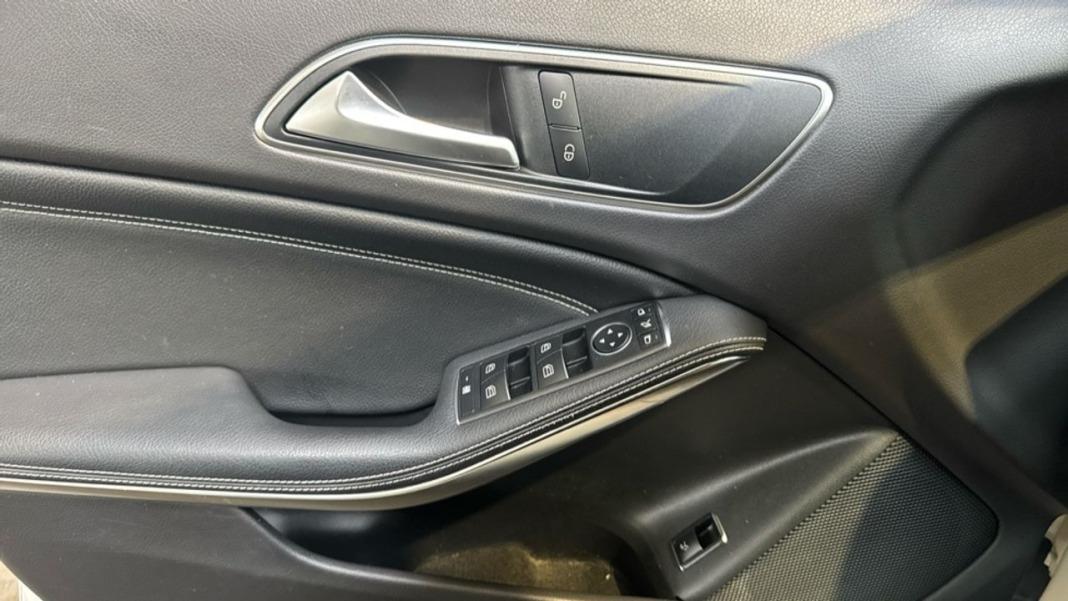 Mercedes Gla GLA 180