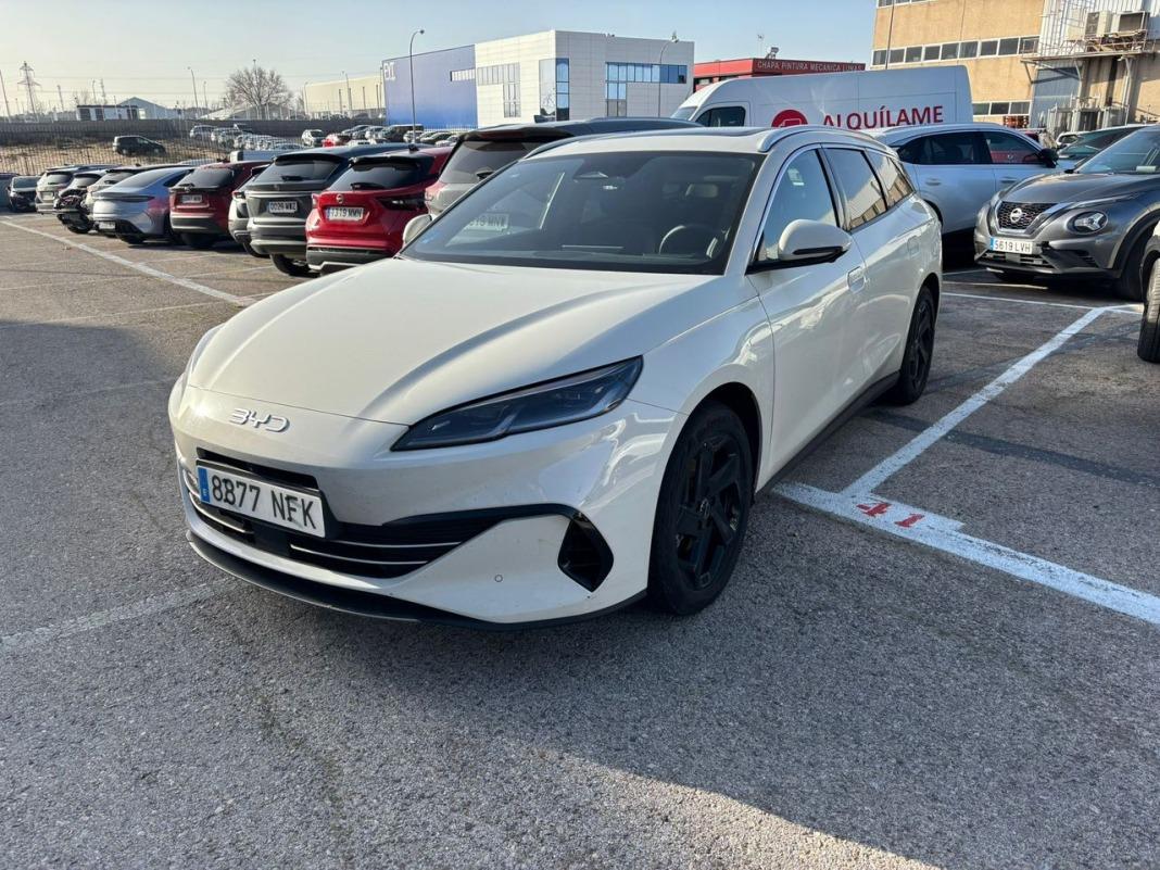 BYD Seal 6 Dm-i Comfort Lite