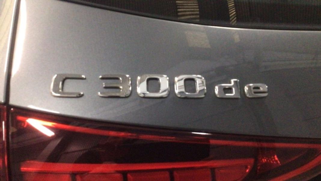 Mercedes Clase C C 300 d e EQ Estate