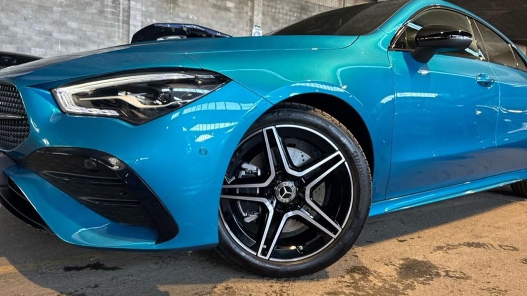 Mercedes Clase A A 200 d Sedán