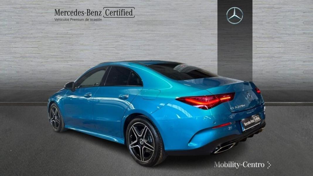 Mercedes Clase A A 200 d Sedán