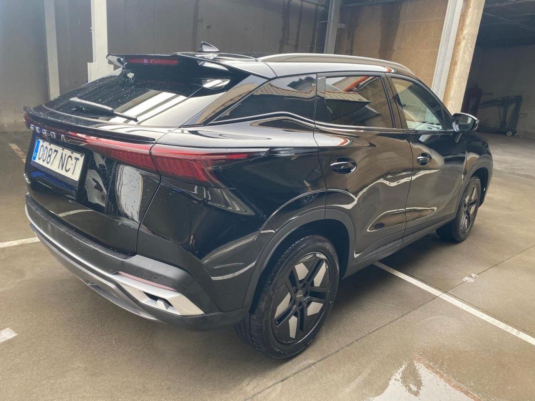 Omoda 5 MY25 - Premium 1.6 TGDI 108kW (145cv)