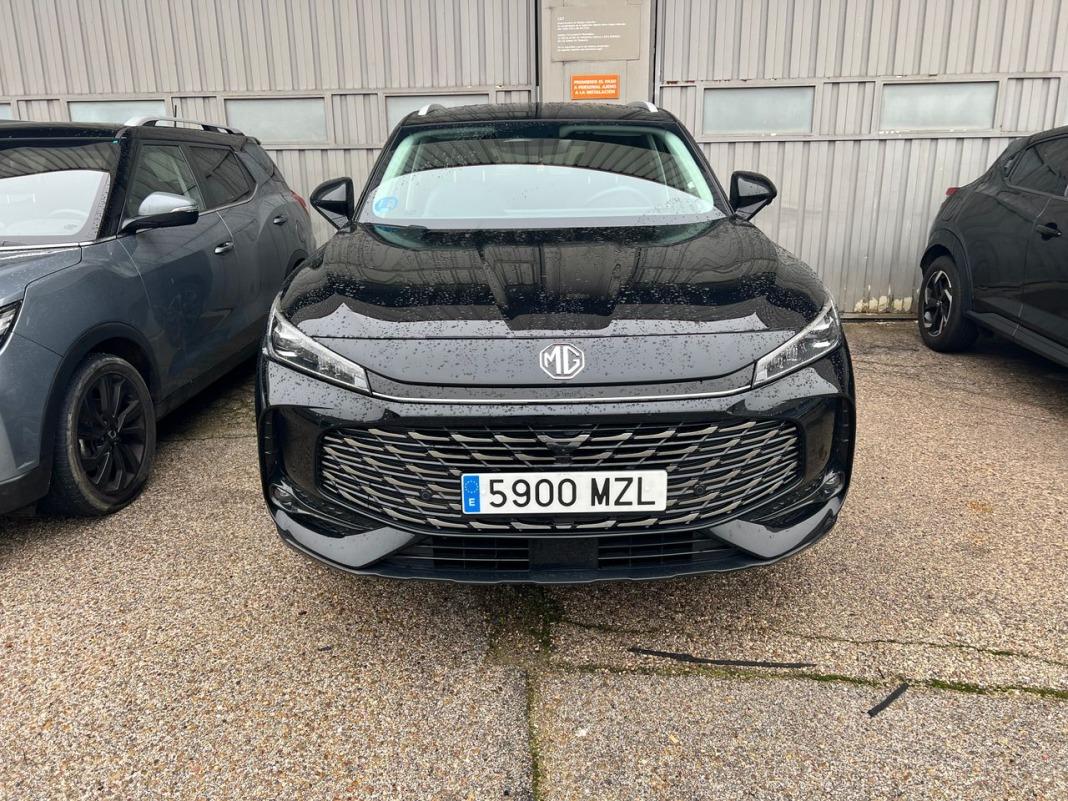 MG Hs 1.5T-GDI PHEV Luxury