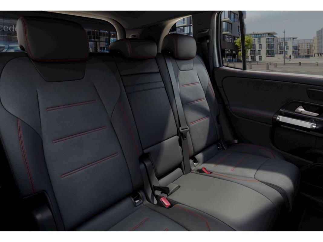 Mercedes Eqb 300 4matic amg line